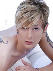 Raw: Horny Little Wanker Gets An Ass-Load Of Jizz From His Blond Pal!