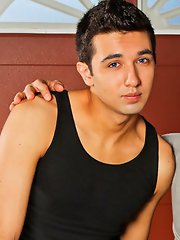 Sexy guy - Anthony Romero::Sergio Long::Steven Shields