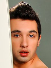 Sexy guy - Andras Styles::Sergio Long