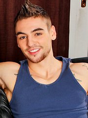 Sexy guy - Johnny Torque::Morgan Shades